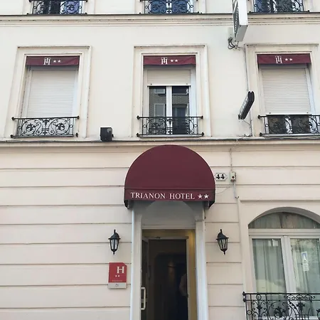 Trianon Hotel 2*