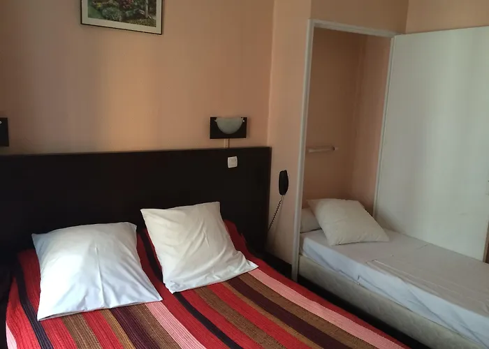 Hotel Trianon 2*